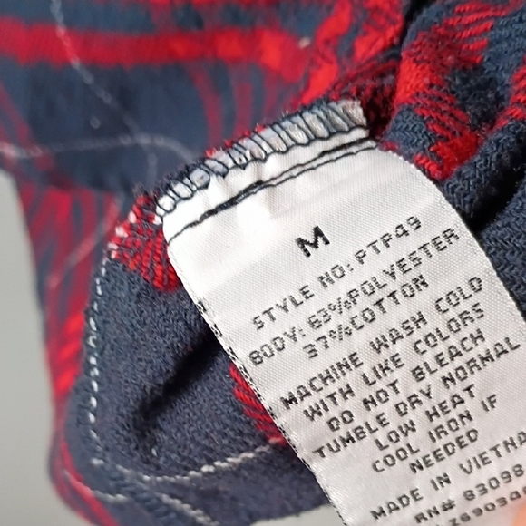 Ci Sono Red and Black Plaid Button-Up Shirt Women's Medium - Picture 4 of 10